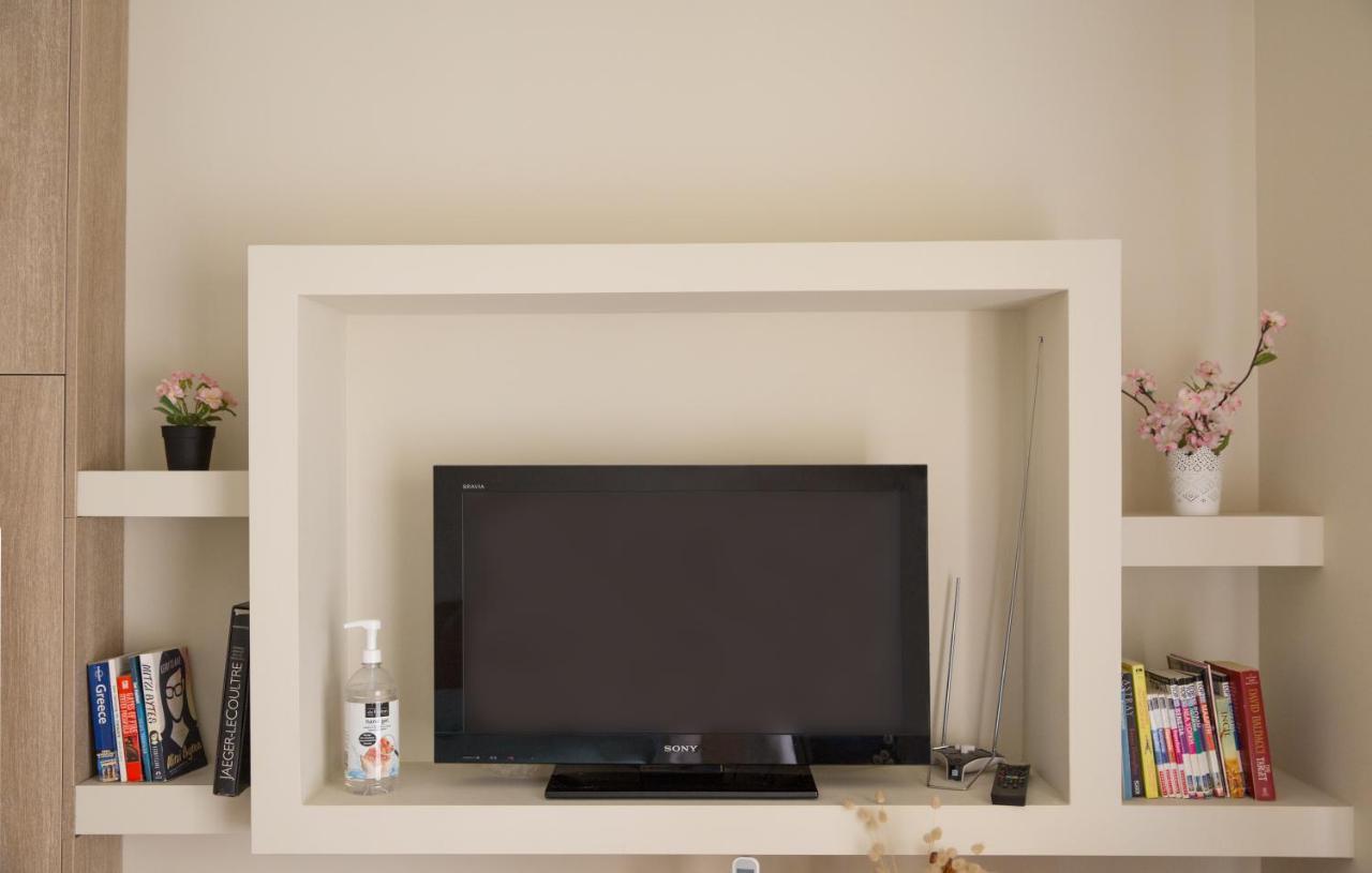 Cosy Apartment With Terrace Near Metro Station 雅典 外观 照片